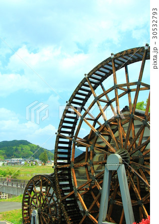 巨大水車 30532793