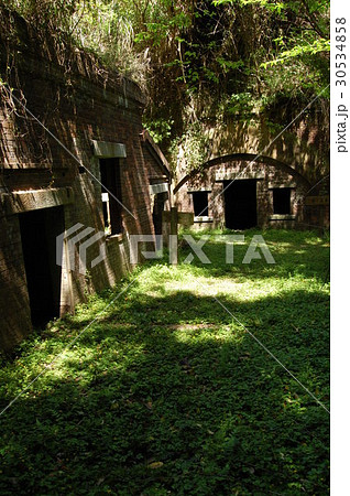 ラピュタの島 30534858