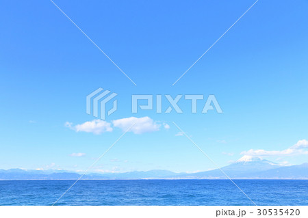 富士山と海 30535420