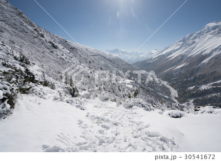 Landscape in Annapurna circuit,trekking in Nepal 30541672