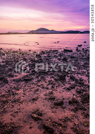 Sea sunset or sunrise in twilight with colorful Sea sunset or sunrise in twilight with colorful 30543858
