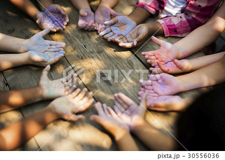 Diversity Group Of Kids Holding Hands in Circle Chalk Diversity Group Of Kids Holding Hands in Circle Chalk 30556036