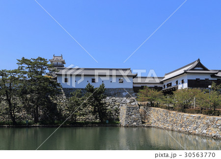 今治城、鉄御門・武具櫓と天守閣 今治城、鉄御門・武具櫓と天守閣 30563770