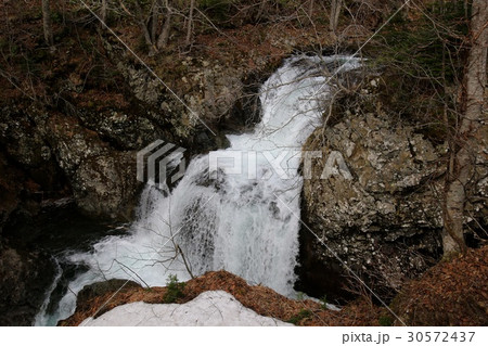 春の三階滝・伊達市大滝区 春の三階滝・伊達市大滝区 30572437