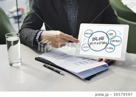 Online Marketing Strategy Management Icon 30579597