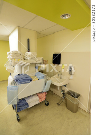 カナダ トロント 病院 カナダ トロント 病院 30582173