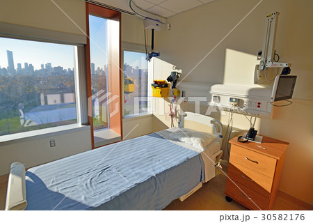 カナダ トロント 病院 カナダ トロント 病院 30582176