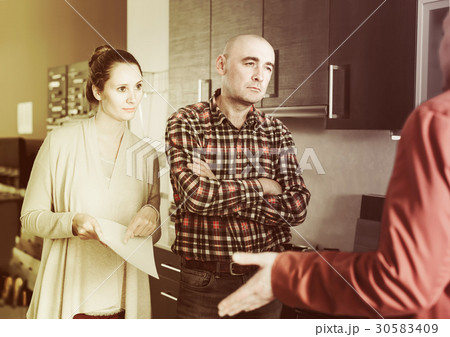 Family dissatisfied with the quality Family dissatisfied with the quality 30583409