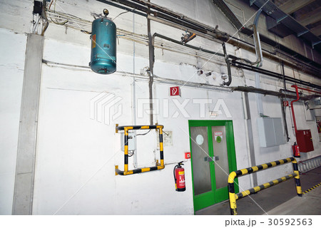 オーストリア　ウィーン　倉庫 30592563