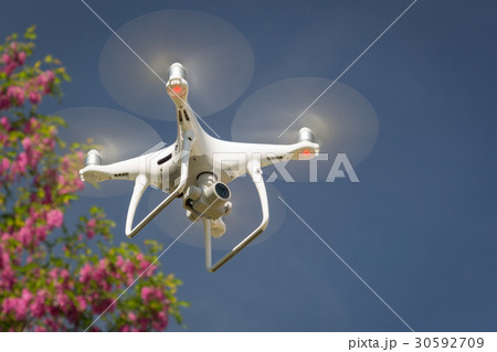 Unmanned Aircraft System (UAV) Quadcopter Drone Unmanned Aircraft System (UAV) Quadcopter Drone 30592709