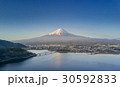 Mountain Fuji reflected in Kawaguchiko lake 30592833