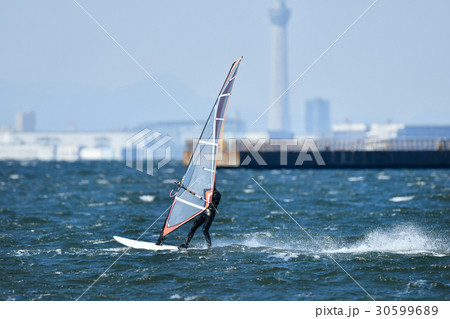ウィンドサーファー 30599689