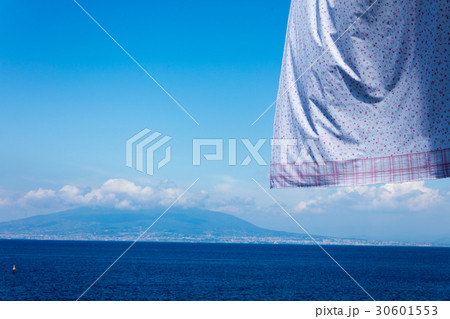 coast fron Sorrento with hanging clothes 30601553