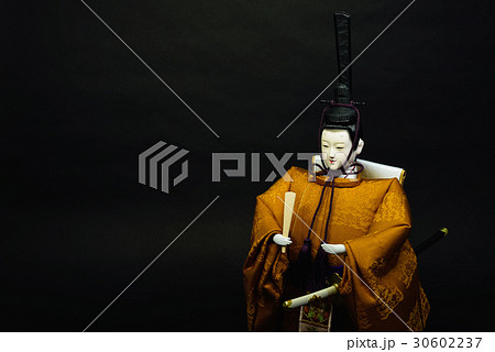 雛人形 黒背景 雛人形 黒背景 30602237