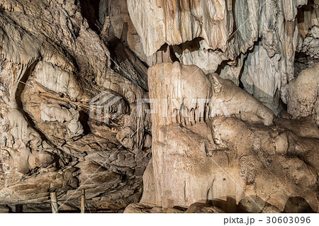 Cave lod stone stalactite and stalagmite 30603096