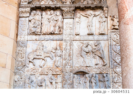 outdoor decor on gate of Basilica di San Zeno 30604531