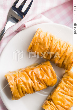 Sweet dessert baklava Sweet dessert baklava 30604716