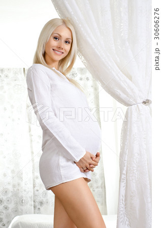 pregnant girl pregnant girl 30606276