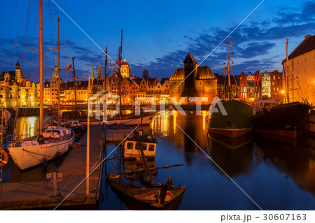 embankment of Motlawa in Gdansk 30607163
