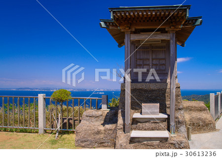 【千葉県】鋸山日本寺、十州一覧台の浅間神社 30613236