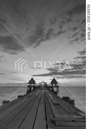 Wooden floor walking way leading to abandon temple Wooden floor walking way leading to abandon temple 30616056