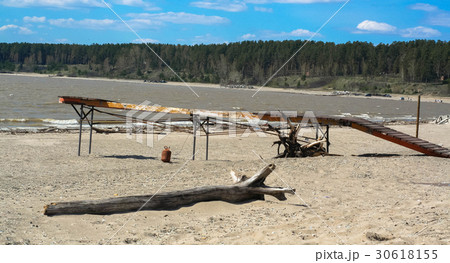 Old pier at the beach 30618155