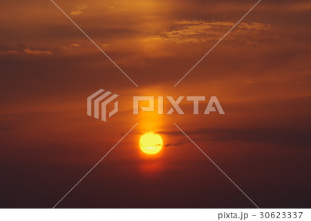 夕陽 30623337