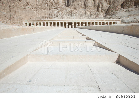 The temple of Hatshepsut near Luxor in Egypt 30625851