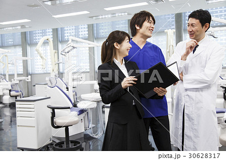 歯医者　歯科　デンタル　MS　MR　ビジネス 30628317