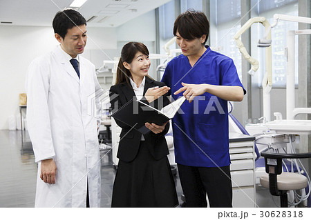 歯医者　歯科　デンタル　MS　MR　ビジネス 30628318