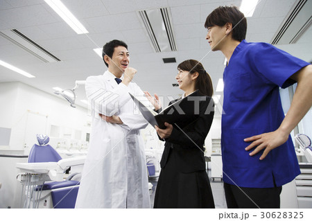 歯医者　歯科　デンタル　MS　MR　ビジネス 30628325