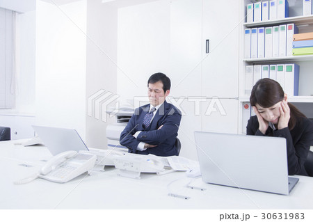 オフィスシーン ビジネスシーン 30631983