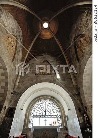 Dominus Flevit, Roman Catholic church 30632124