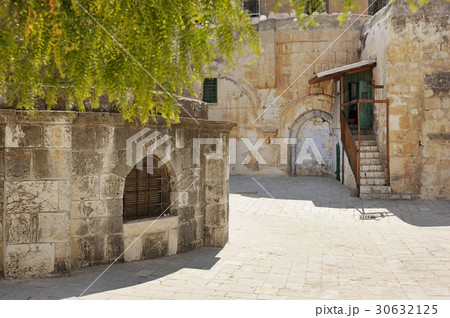 Church of the Holy Sepulchre Church of the Holy Sepulchre 30632125