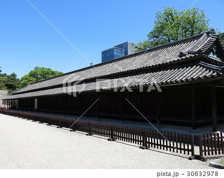 皇居東御苑にある江戸城の百人番所 30632978