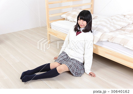 女子高生　リラックス 30640162