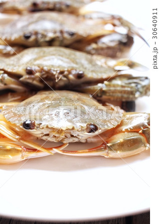 Fresh crab 30640911
