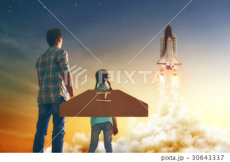 watching how to fly a spaceship 30643337