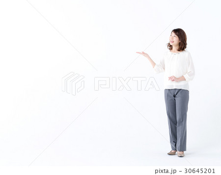 おすすめ・若い女性 30645201