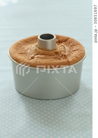 おうちでお菓子作り　紅茶シフォン 30651697