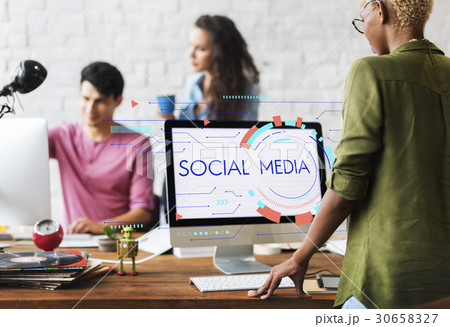 Digital Community Stay Connected Icon 30658327