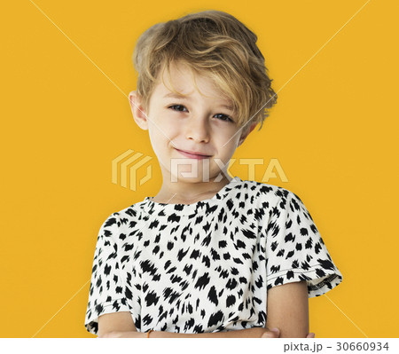 Caucasian boy with a nice smile 30660934