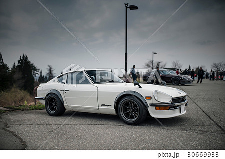 NISSAN S30 240Z  30669933