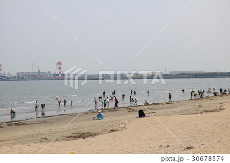 御殿場海水浴場 潮干狩り 昼の背景 御殿場海水浴場 潮干狩り 昼の背景 30678574