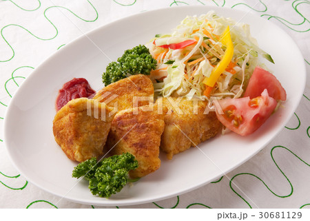 　カジキの一口カレー焼  30681129