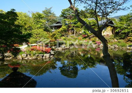 名勝依水園 日本庭園 奈良 名勝依水園 日本庭園 奈良 30692651