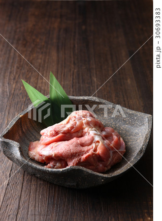 鶏もも肉 30693383
