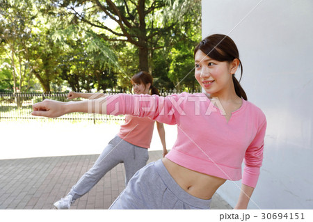 ダンス ダンサー パフォーマー ストリートダンス ダンスサークル ダンス ダンサー パフォーマー ストリートダンス ダンスサークル 30694151