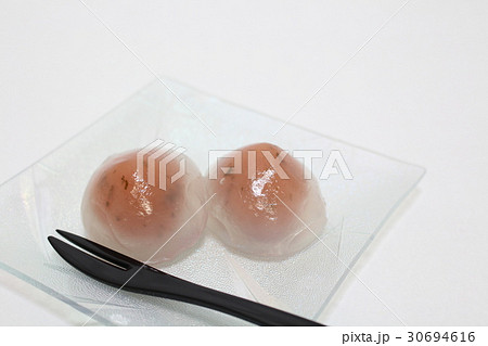 夏の和菓子　葛まんじゅう 30694616