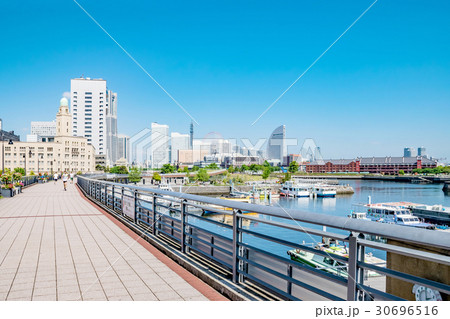 みなとみらい21（山下臨港線プロムナードより） 30696516